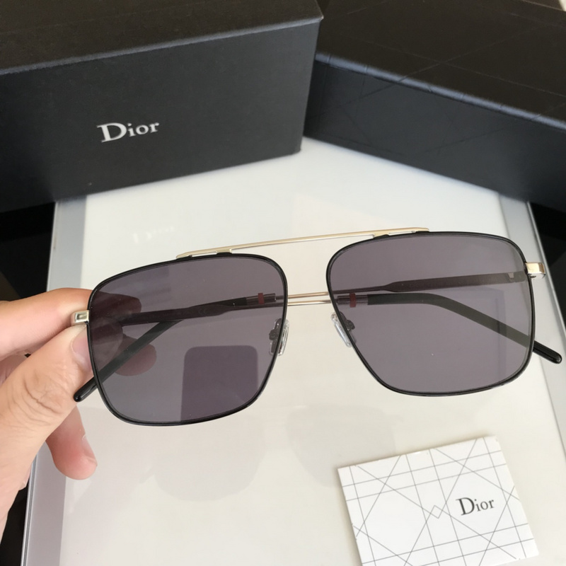 Dior Sunglasses AAAA-625