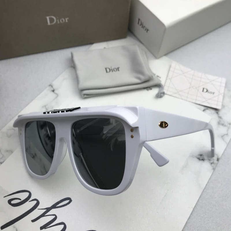 Dior Sunglasses AAAA-635