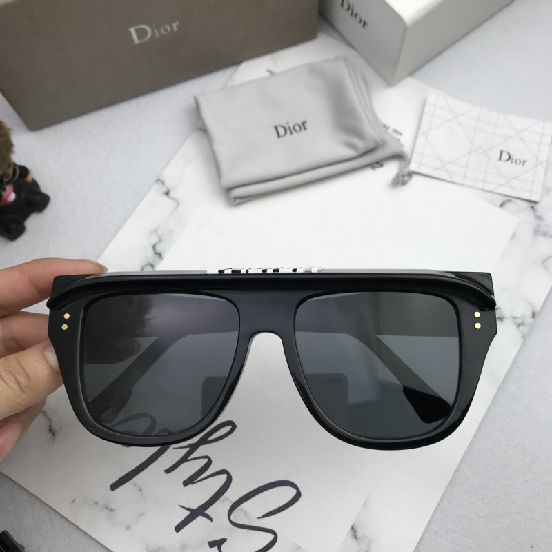 Dior Sunglasses AAAA-640