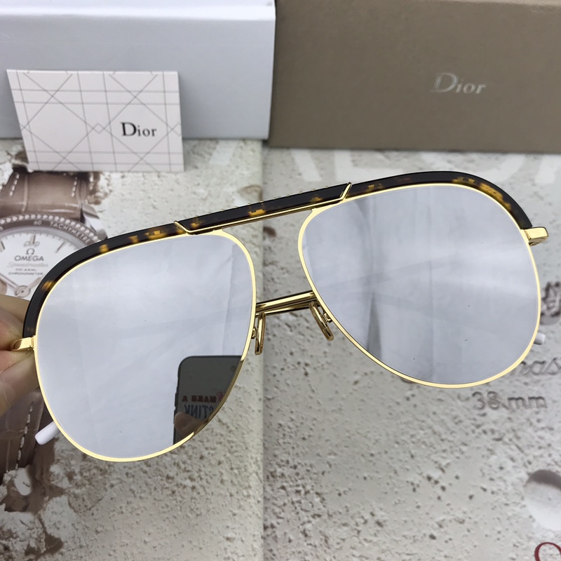 Dior Sunglasses AAAA-700