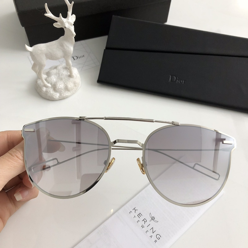 Dior Sunglasses AAAA-736