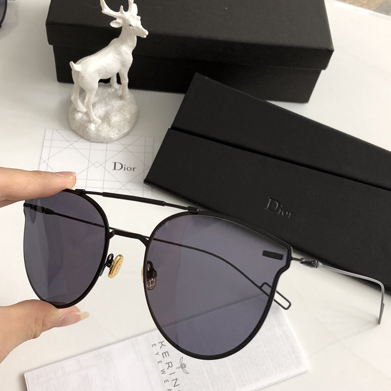 Dior Sunglasses AAAA-741