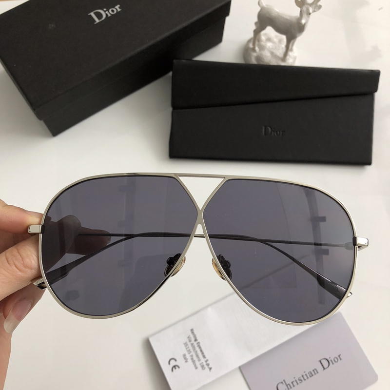 Dior Sunglasses AAAA-761