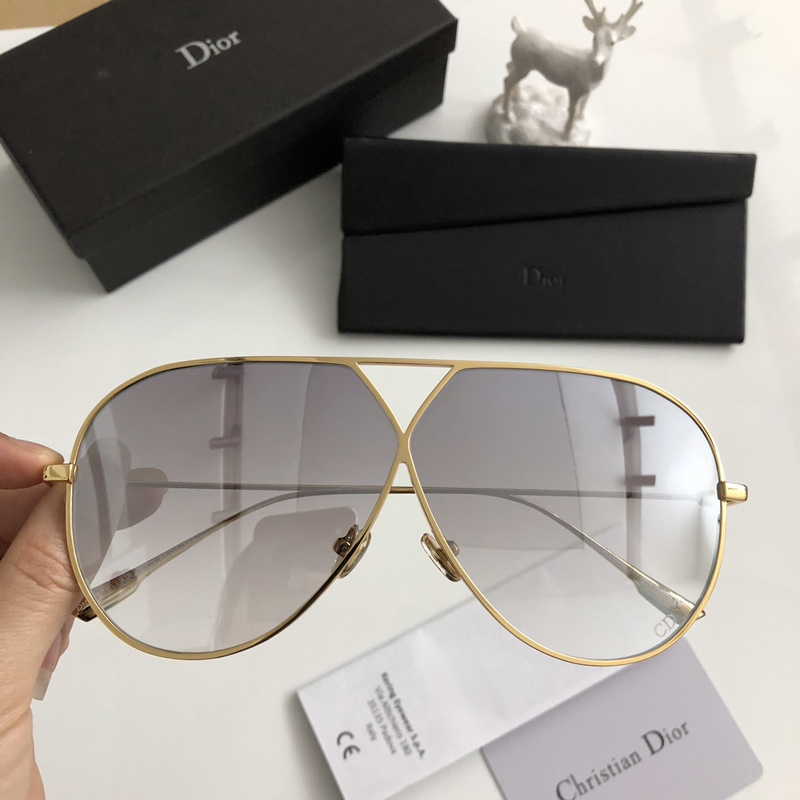 Dior Sunglasses AAAA-776