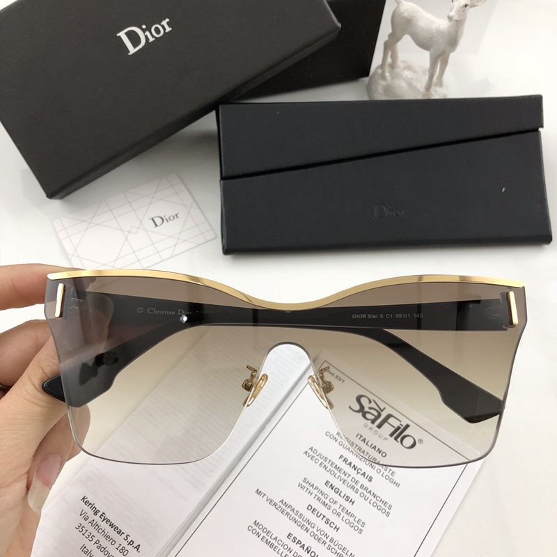 Dior Sunglasses AAAA-778