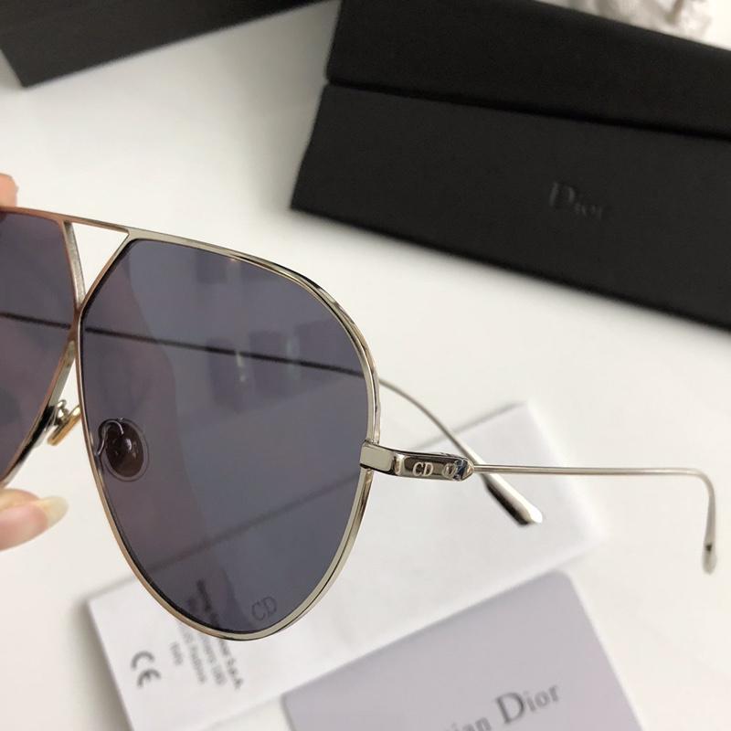 Dior Sunglasses AAAA-783