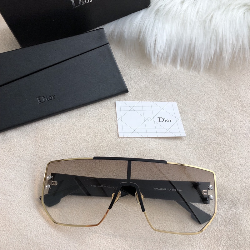 Dior Sunglasses AAAA-800