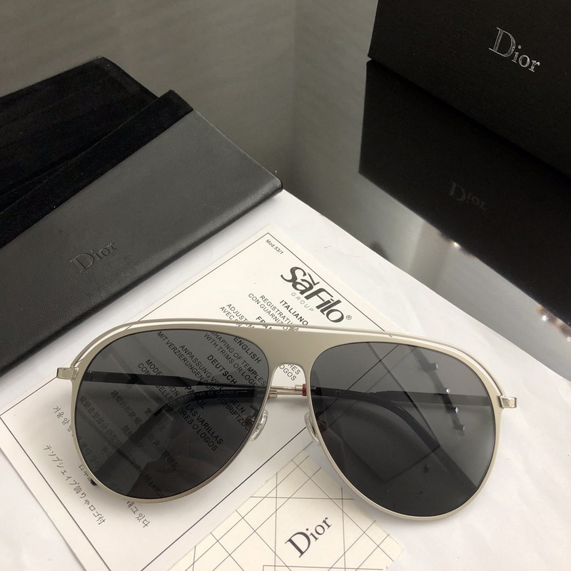 Dior Sunglasses AAAA-811