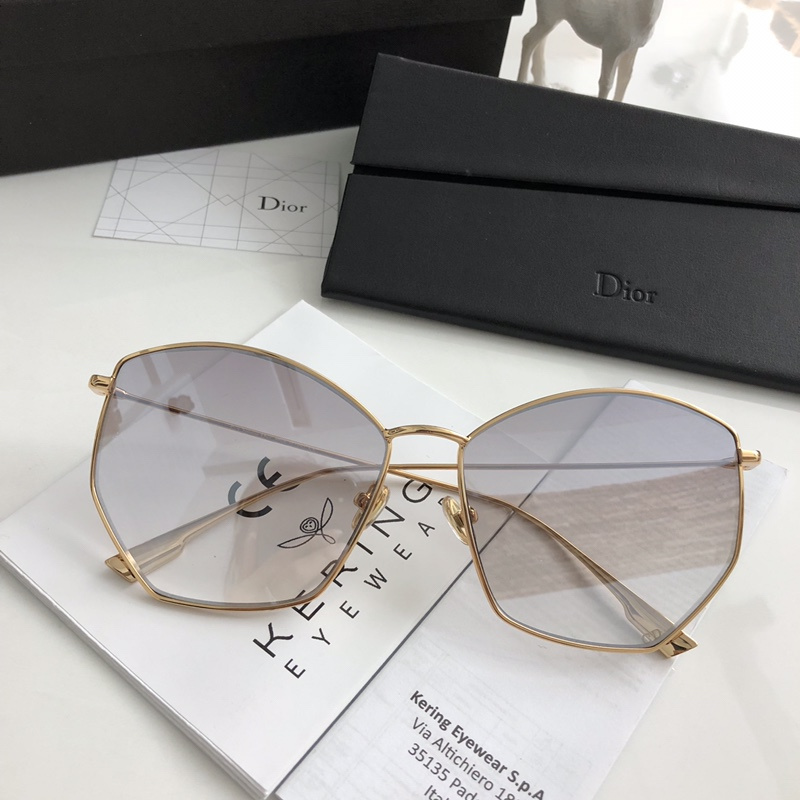 Dior Sunglasses AAAA-878