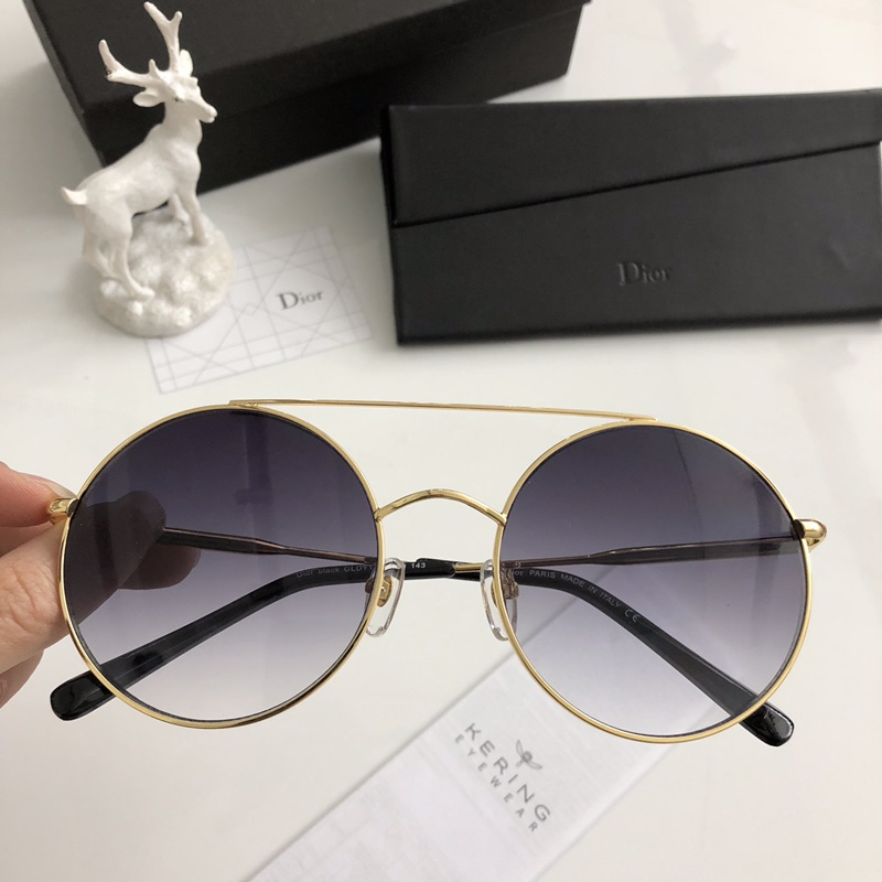 Dior Sunglasses AAAA-944