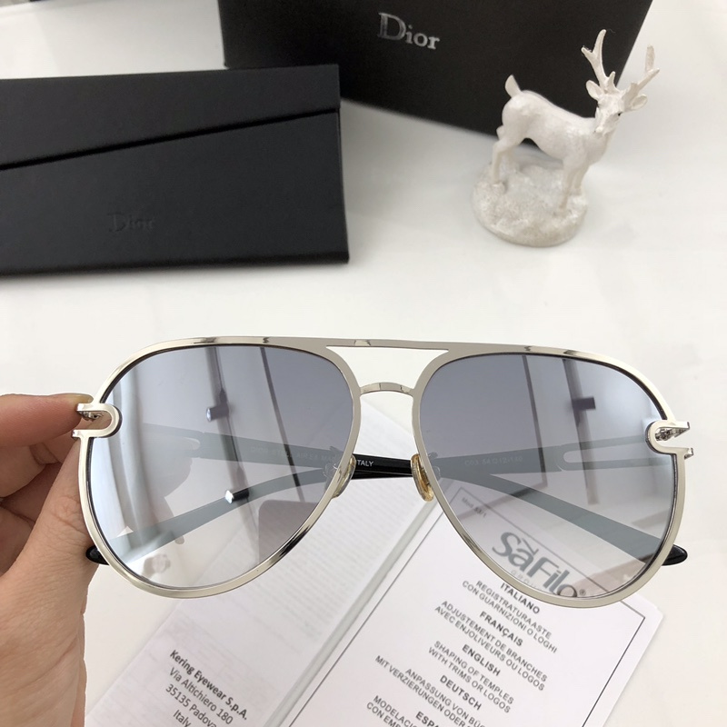 Dior Sunglasses AAAA-965