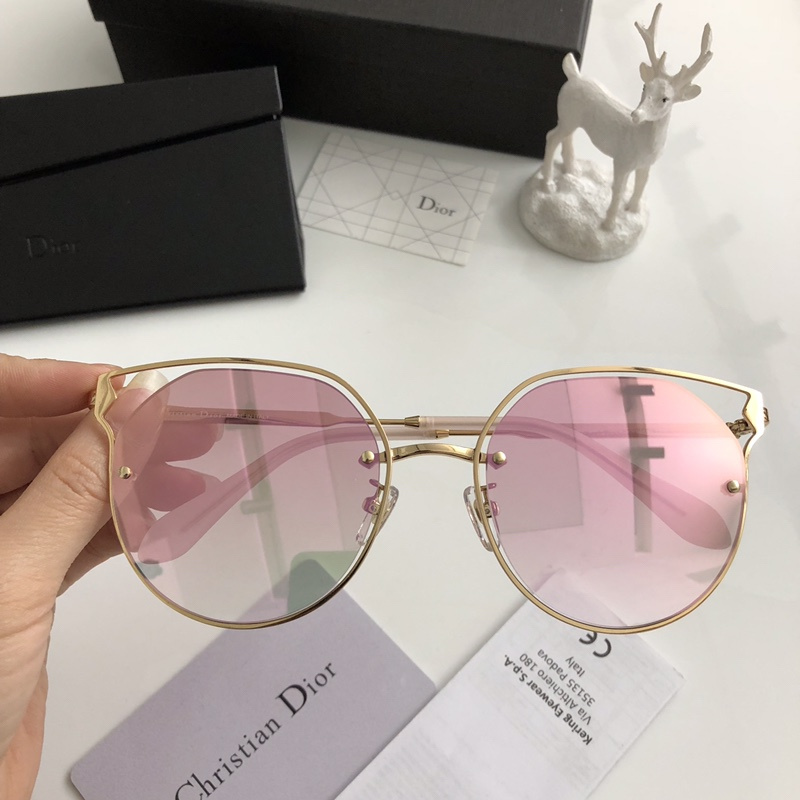 Dior Sunglasses AAAA-976