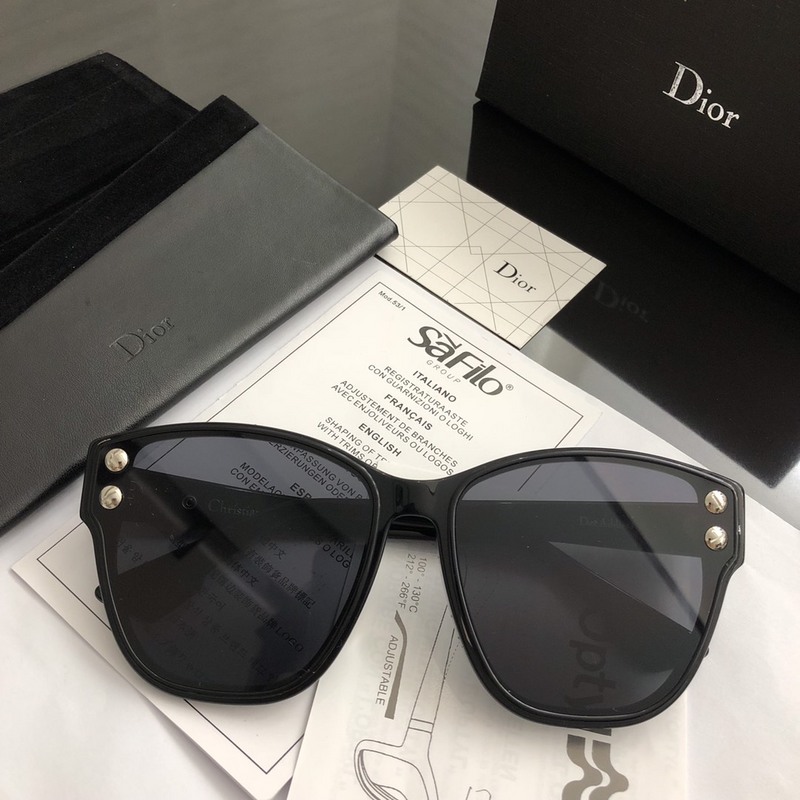 Dior Sunglasses AAAA-986