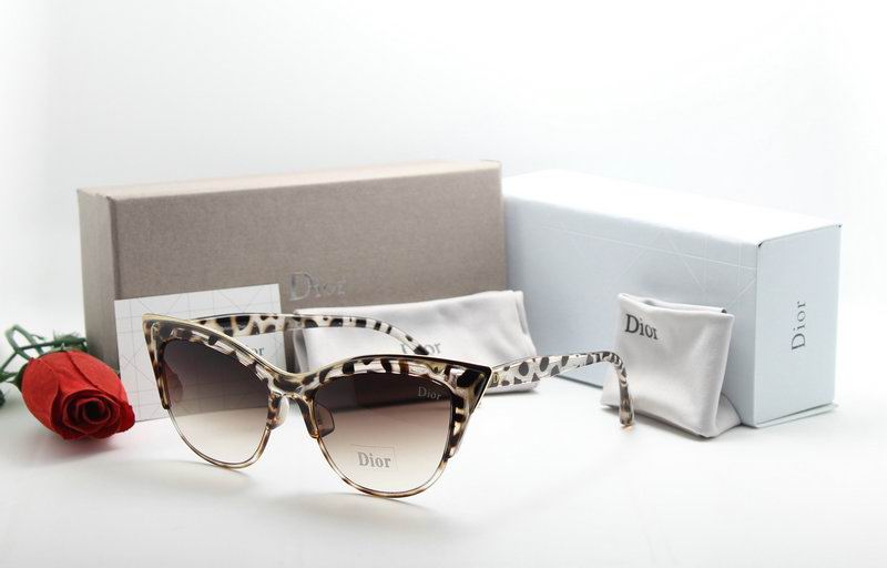 Dior sunglasses AAA-380