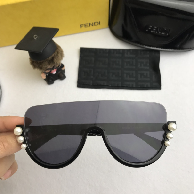 FD Sunglasses AAAA-271