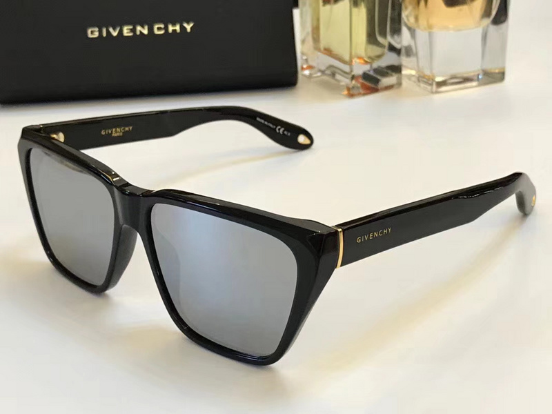 GIVENCHY Sunglasses AAAA-013