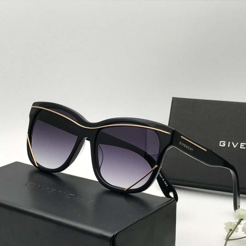 GIVENCHY Sunglasses AAAA-043