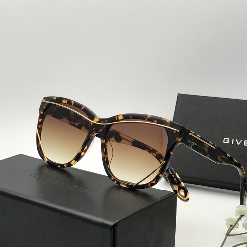 GIVENCHY Sunglasses AAAA-046