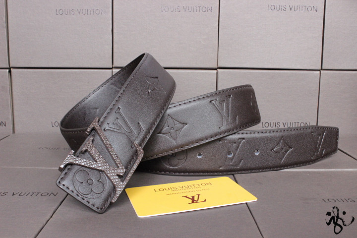 LV Belt AAA Quality-022