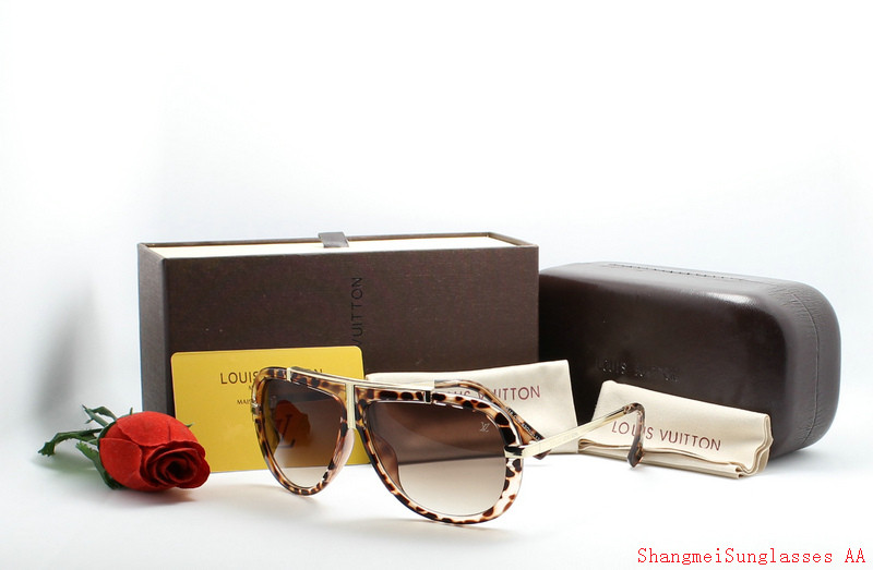 LV Sunglasses AAA-515