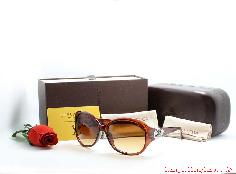 LV Sunglasses AAA-522