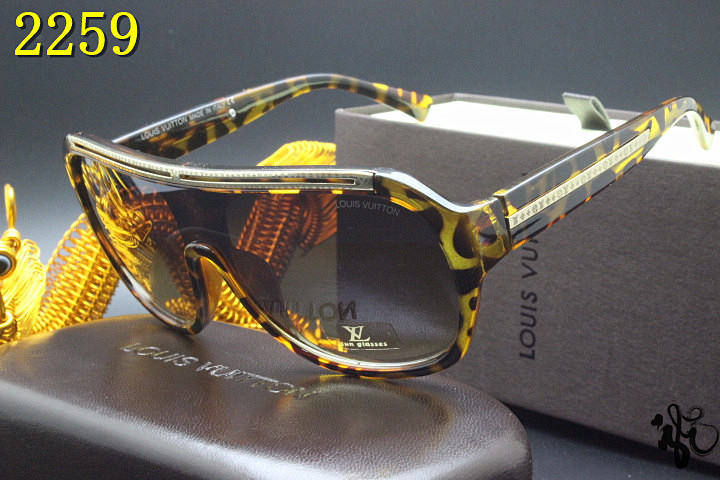 LV Sunglasses AAA-588