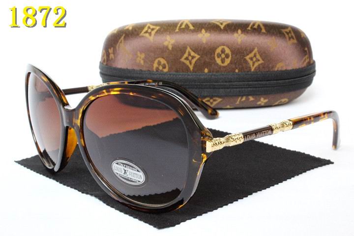 LV Sunglasses AAA-639