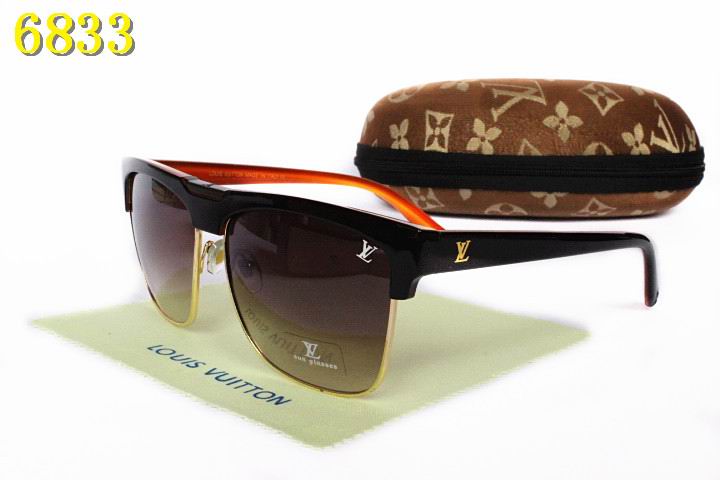 LV Sunglasses AAA-675