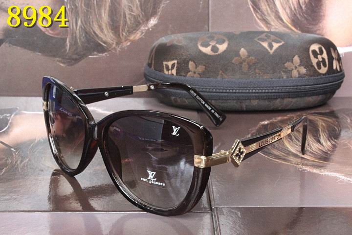 LV Sunglasses AAA-701