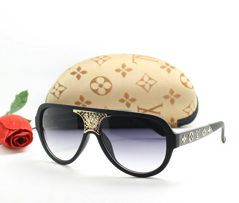 LV Sunglasses AAA-728