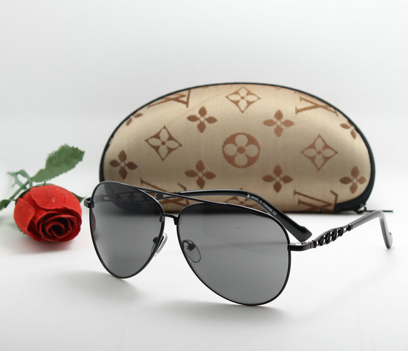 LV Sunglasses AAA-765