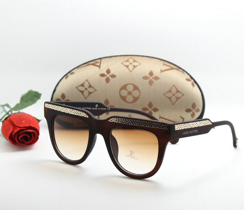 LV Sunglasses AAA-776