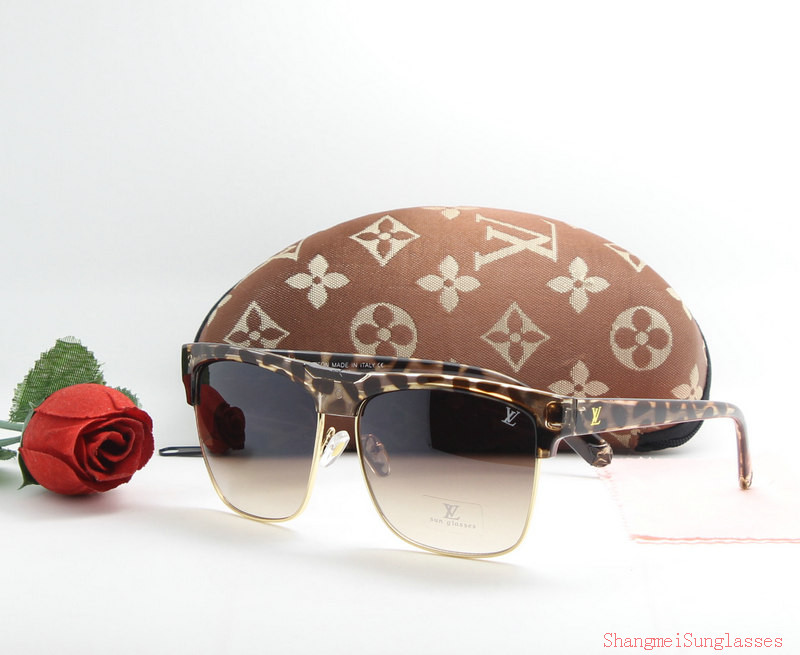 LV Sunglasses AAA-789