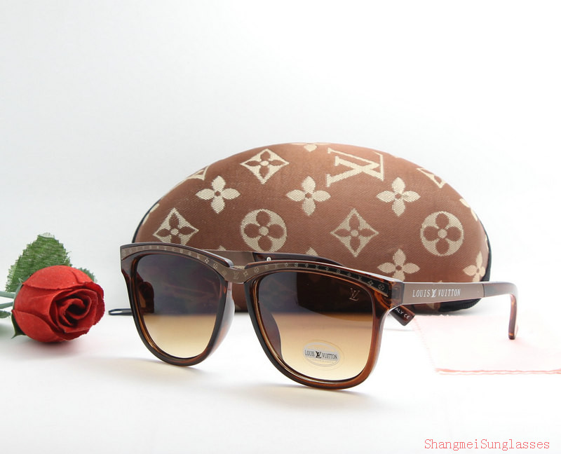 LV Sunglasses AAA-800