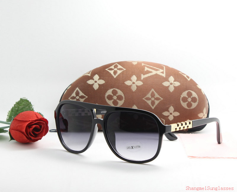 LV Sunglasses AAA-813