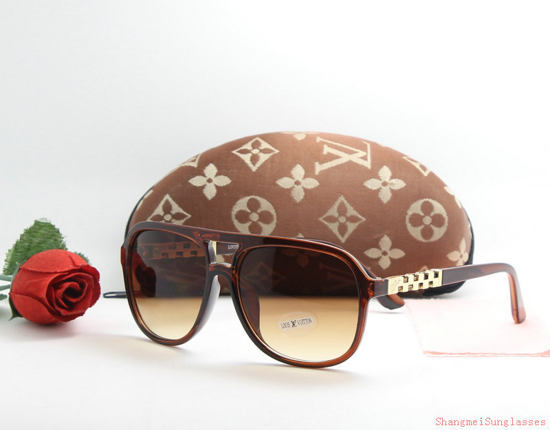 LV Sunglasses AAA-814