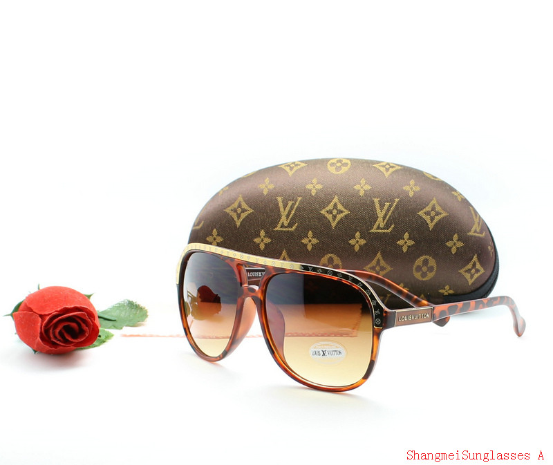 LV Sunglasses AAA-842