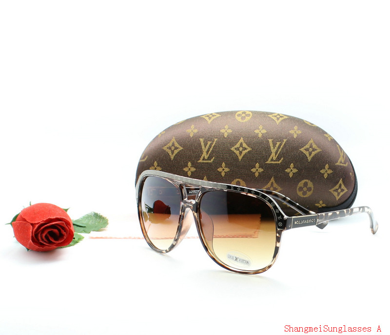 LV Sunglasses AAA-847