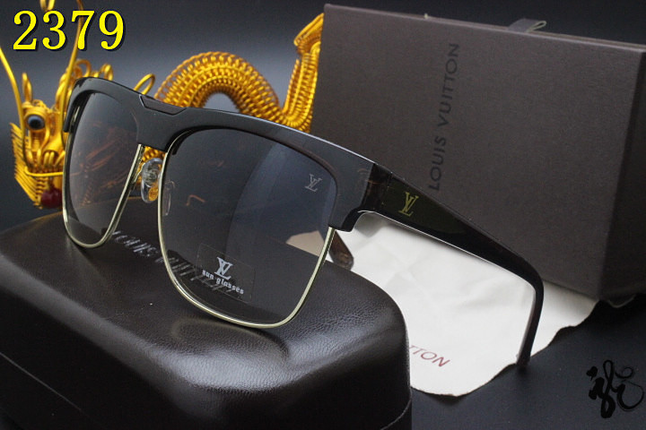 LV Sunglasses AAA-895