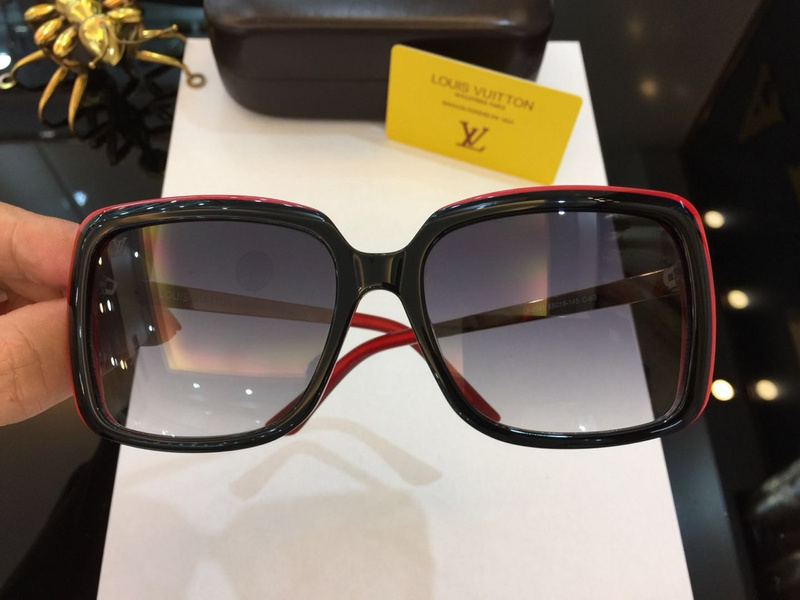 LV Sunglasses AAAA-025