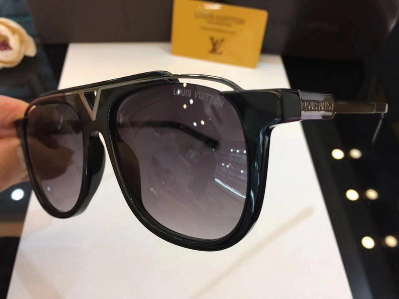 LV Sunglasses AAAA-067