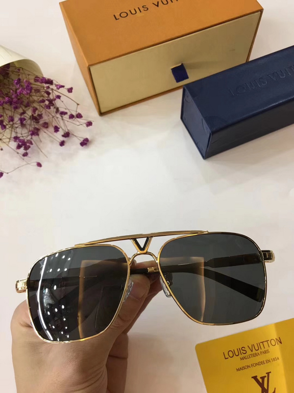 LV Sunglasses AAAA-090