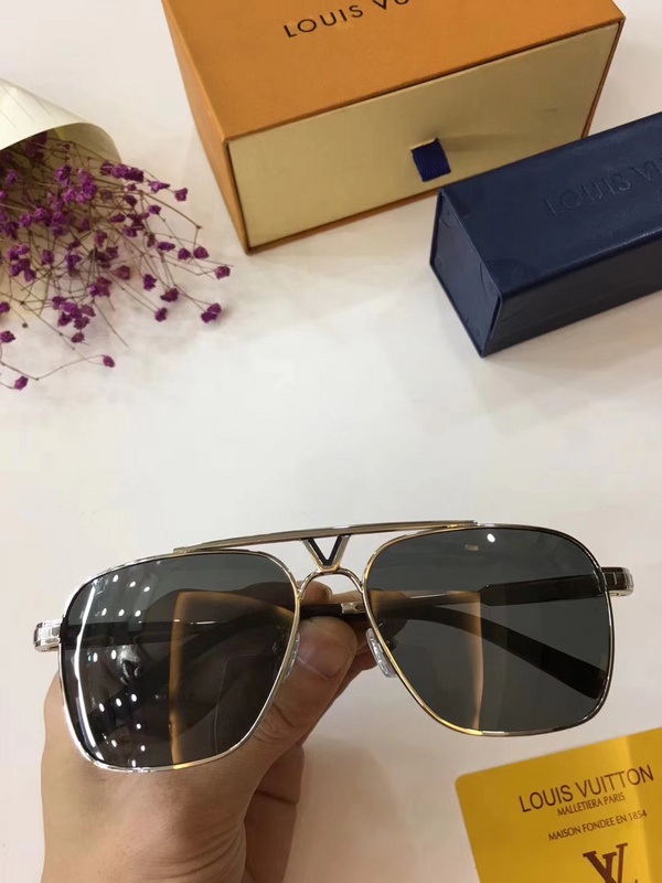 LV Sunglasses AAAA-093