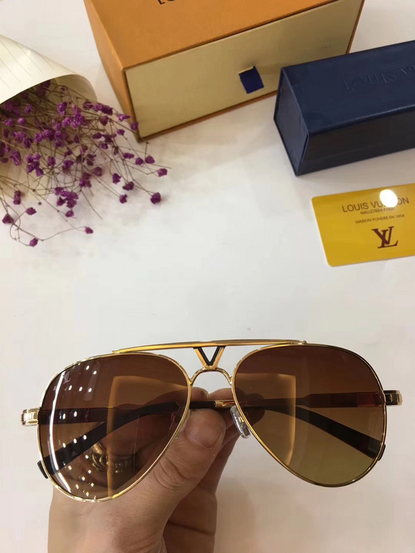 LV Sunglasses AAAA-098