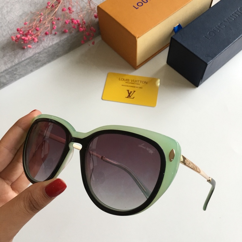 LV Sunglasses AAAA-109