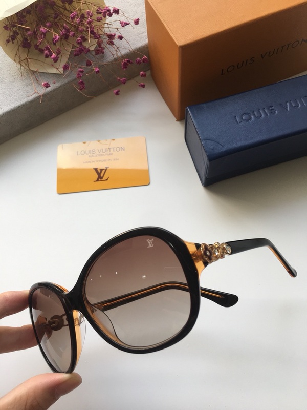 LV Sunglasses AAAA-137