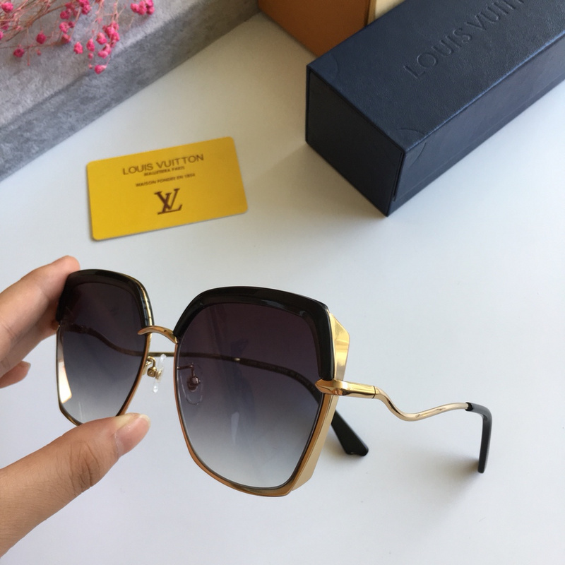 LV Sunglasses AAAA-153