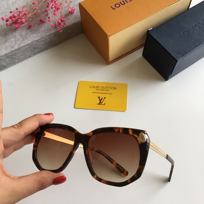 LV Sunglasses AAAA-183