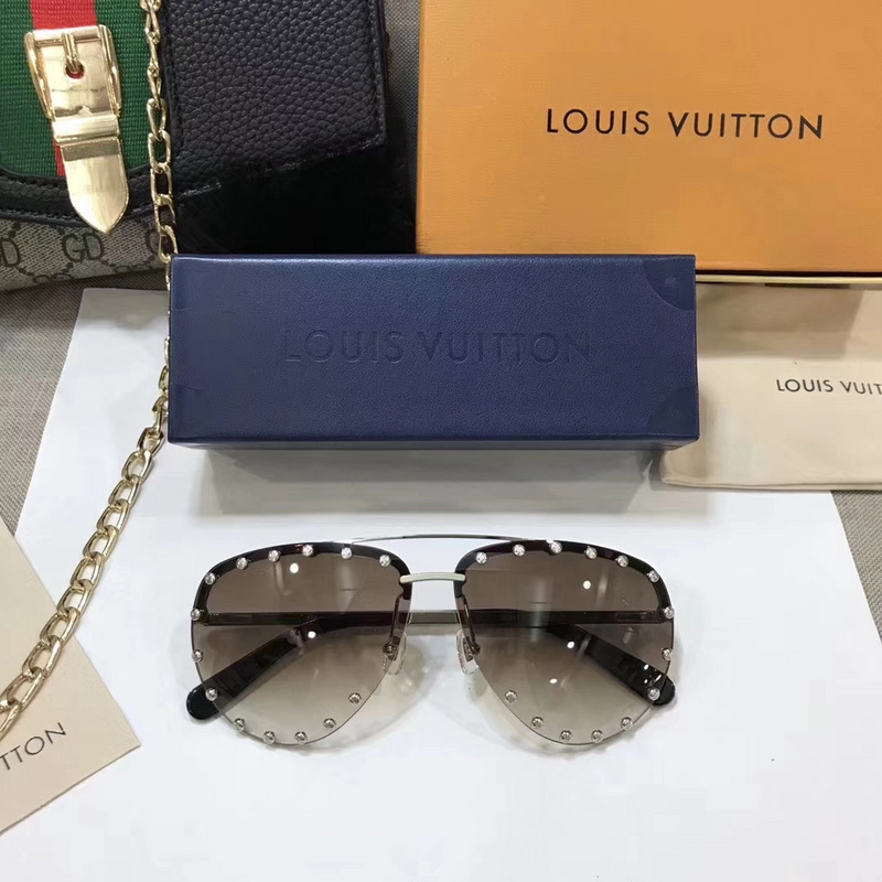 LV Sunglasses AAAA-191