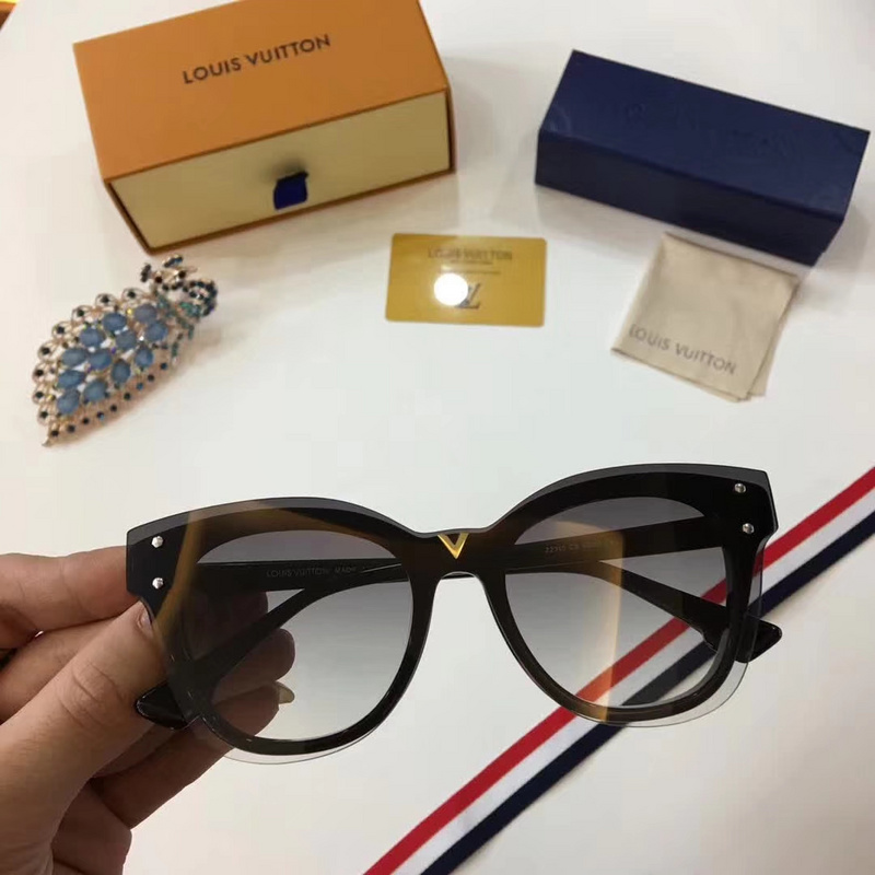 LV Sunglasses AAAA-199